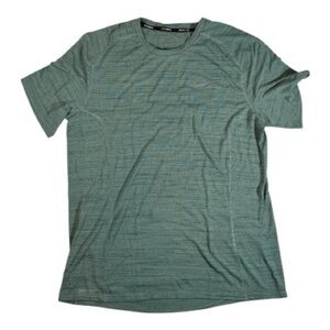 Nike Running Shirt Men’s Size L Athleisure Gorpcore Gymrat Travelcore Running